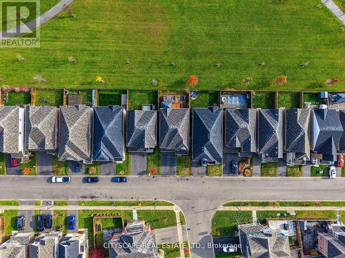 28 Celano Drive, Hamilton, ON - Outdoor