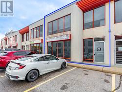 5 - 53 WOODSTREAM BOULEVARD  Vaughan, ON L4L 7Y8