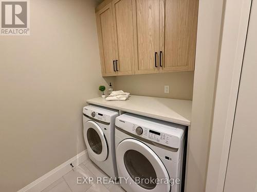 93 Bedell Drive, Mapleton, ON - Indoor Photo Showing Laundry Room
