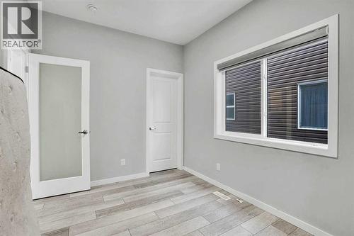 210 Lucas Close Nw, Calgary, AB - Indoor Photo Showing Other Room