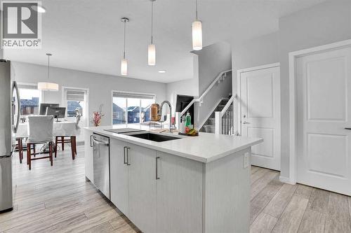 210 Lucas Close Nw, Calgary, AB - Indoor Photo Showing Kitchen With Upgraded Kitchen