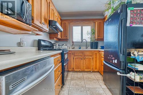 189 Hincks Street, Goderich (Goderich (Town)), ON - Indoor Photo Showing Kitchen