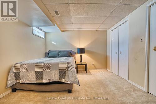 189 Hincks Street, Goderich (Goderich (Town)), ON - Indoor Photo Showing Bedroom