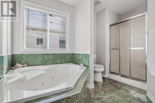 130 Springcreek Crescent, Ottawa, ON - Indoor Photo Showing Bathroom