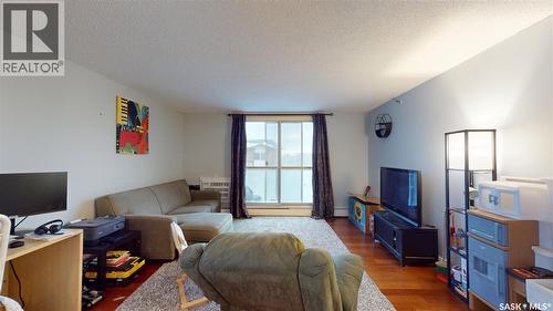 27 111 St Lawrence Crescent, Saskatoon, SK - Indoor