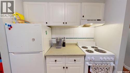 27 111 St Lawrence Crescent, Saskatoon, SK - Indoor Photo Showing Kitchen