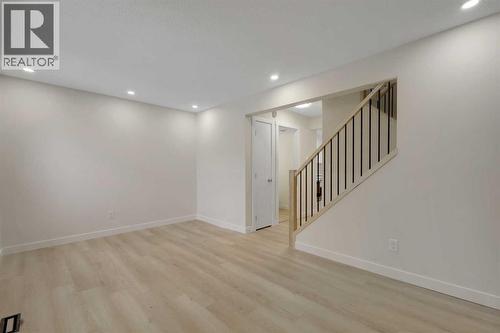 13 Penworth Close Se, Calgary, AB - Indoor Photo Showing Other Room
