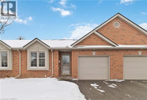 15 COBDEN Court Unit# 14  Brantford, ON N3R 8B7