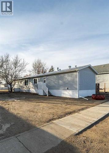 103 1 Avenue E, Bow Island, AB 