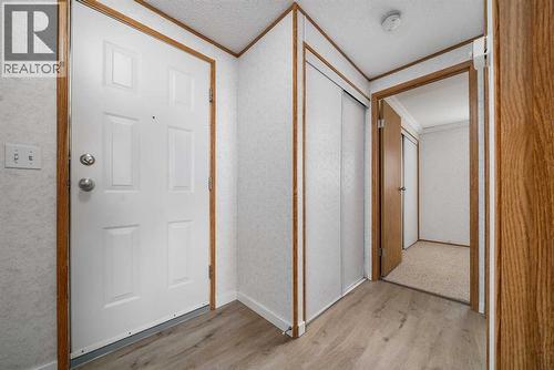 103 1 Avenue E, Bow Island, AB 