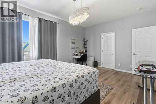 237 Windrow Crescent Sw, Airdrie, AB - Indoor Photo Showing Bedroom