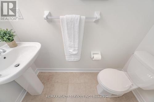 60 Soldier Street, Brampton, ON - Indoor Photo Showing Bathroom