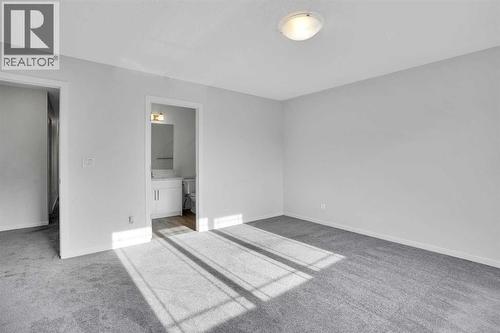 408 Windbury Link Sw, Airdrie, AB - Indoor Photo Showing Other Room