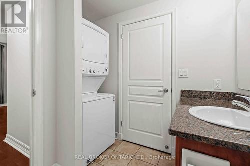 308 - 200 Besserer Street, Ottawa, ON - Indoor Photo Showing Laundry Room