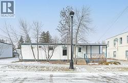 102 Centre Street  Duchess, AB T0J 0Z0