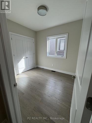 25 Periwinkle Road, Springwater, ON - Indoor Photo Showing Other Room