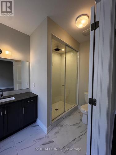 25 Periwinkle Road, Springwater, ON - Indoor Photo Showing Bathroom