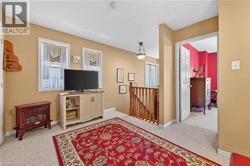 31 Elderberry Avenue, Grimsby, ON - Indoor Photo Showing Other Room