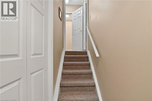 31 Elderberry Avenue, Grimsby, ON - Indoor Photo Showing Other Room