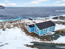 34 Bank Road  Pouch Cove, NL A0A 3L0
