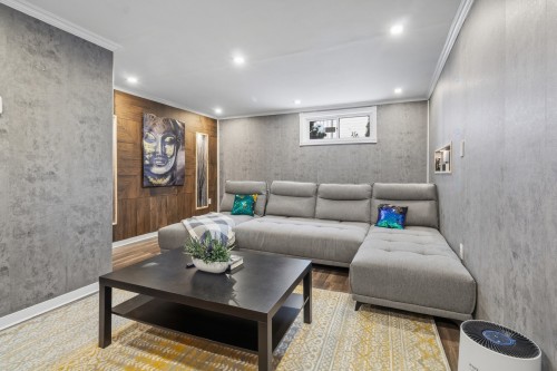 Family Room - 471 Rue Imelda, Laval (Fabreville), QC - Indoor Photo Showing Living Room