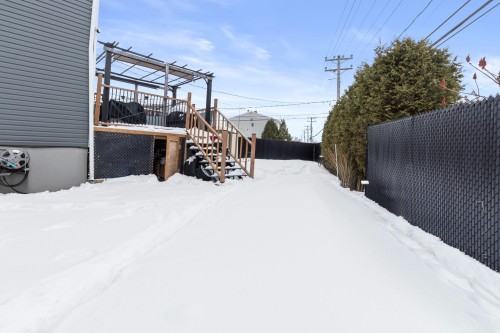 Courtyard - 471 Rue Imelda, Laval (Fabreville), QC - Outdoor