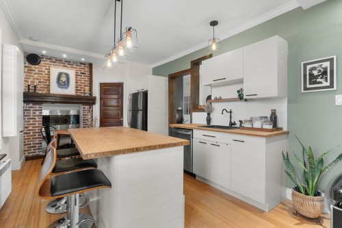 Cuisine - 691 Rue Ste-Claire, Québec (La Cité-Limoilou), QC - Indoor Photo Showing Kitchen