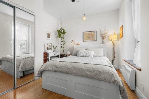 Chambre à coucher principale - 691 Rue Ste-Claire, Québec (La Cité-Limoilou), QC - Indoor Photo Showing Bedroom