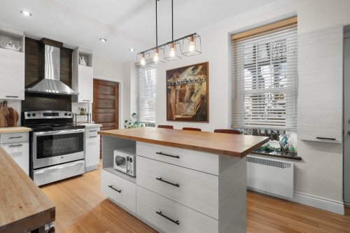 Cuisine - 691 Rue Ste-Claire, Québec (La Cité-Limoilou), QC - Indoor Photo Showing Kitchen