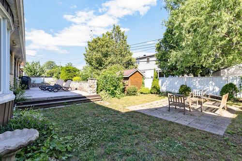 Jardin - 129 Rue Wilson, Dollard-Des-Ormeaux, QC - Outdoor