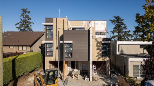 103-10393 Allbay Rd, Sidney, BC 