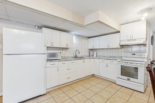 Intergénération - 65 Rue Alphonse-Daudet, Gatineau (Aylmer), QC - Indoor Photo Showing Kitchen