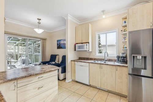 Cuisine - 65 Rue Alphonse-Daudet, Gatineau (Aylmer), QC - Indoor Photo Showing Kitchen With Double Sink