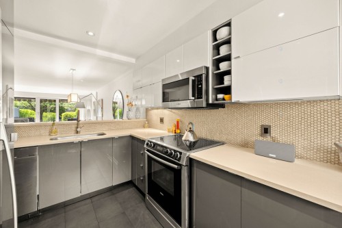 Kitchen - 708Z Rue De La Noue, Montréal (Verdun/Île-Des-Soeurs), QC - Indoor Photo Showing Kitchen