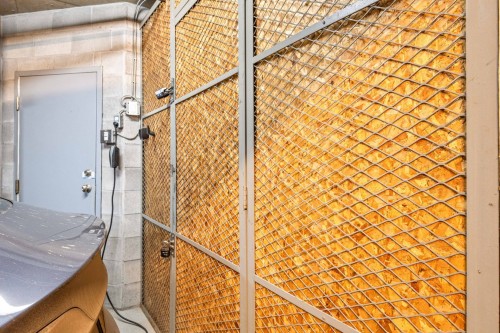 Storage - 708Z Rue De La Noue, Montréal (Verdun/Île-Des-Soeurs), QC - Indoor