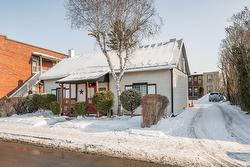 127  - 127D Rue Mercier  Saint-Jean-Sur-Richelieu, QC J3B 6G8