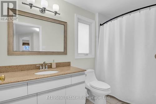 157 Municipal Street, Guelph (Dovercliffe Park/Old University), ON - Indoor Photo Showing Bathroom