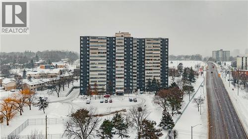 225 HARVARD Place Unit# 312  Waterloo, ON N2J 4H4