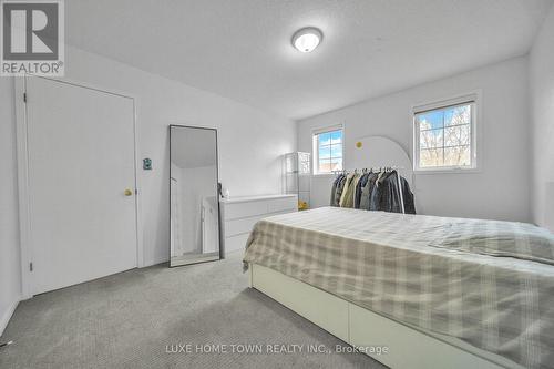 130 Adler Drive, Cambridge, ON - Indoor Photo Showing Bedroom