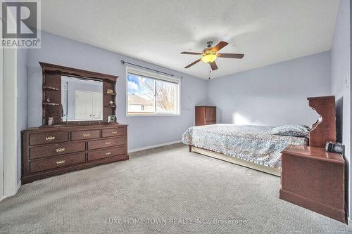 130 Adler Drive, Cambridge, ON - Indoor Photo Showing Bedroom