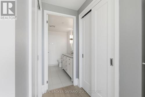 606 - 25 Malcolm Road, Toronto, ON - Indoor Photo Showing Other Room