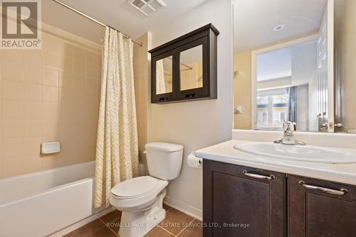 2179 Bur Oak Avenue, Markham, ON - Indoor Photo Showing Bathroom