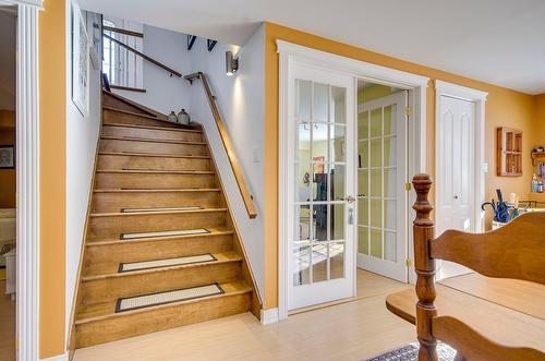 Escalier - 725 Ch. Du Boisé, Sutton, QC - Indoor Photo Showing Other Room
