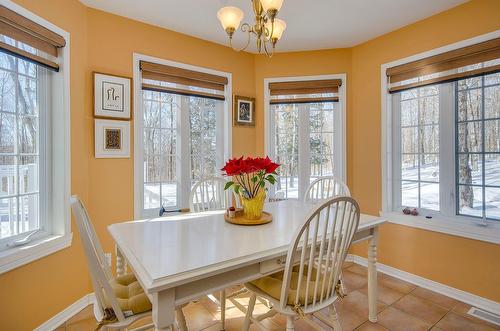 Coin-repas - 725 Ch. Du Boisé, Sutton, QC - Indoor Photo Showing Dining Room