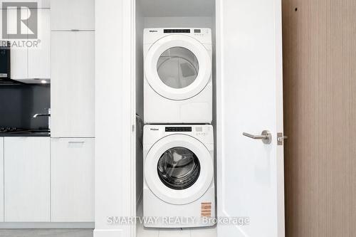 606 - 25 Cordova Avenue, Toronto, ON - Indoor Photo Showing Laundry Room