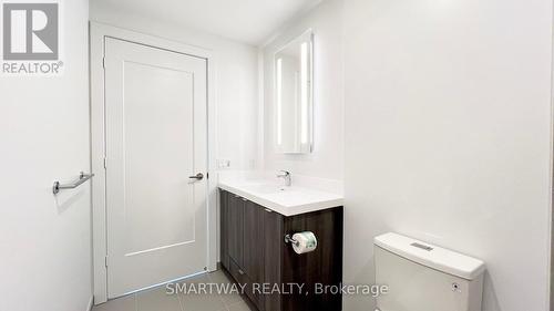 606 - 25 Cordova Avenue, Toronto, ON - Indoor Photo Showing Bathroom