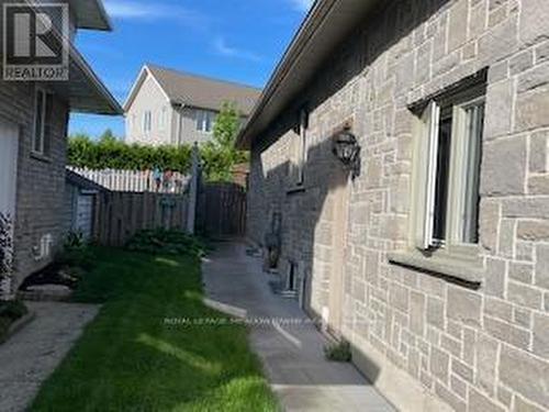 237 2Nd Avenue, Hanover, ON - Outdoor