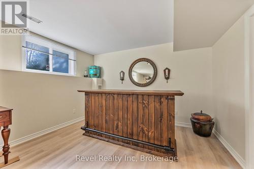 89 Trout Lane, Tiny, ON - Indoor Photo Showing Other Room