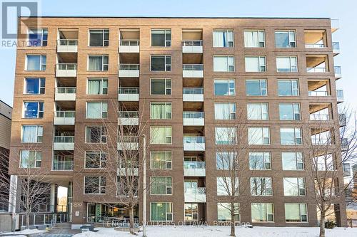 806 - 300C LETT STREET  Ottawa, ON K1R 0B8