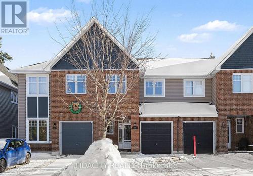 291 HORSESHOE CRESCENT  Ottawa, ON K2S 0B7